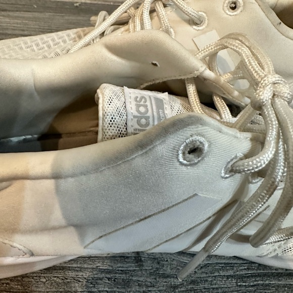 Adidas Memory Foam Tennis Shoes - Picture 10 of 11